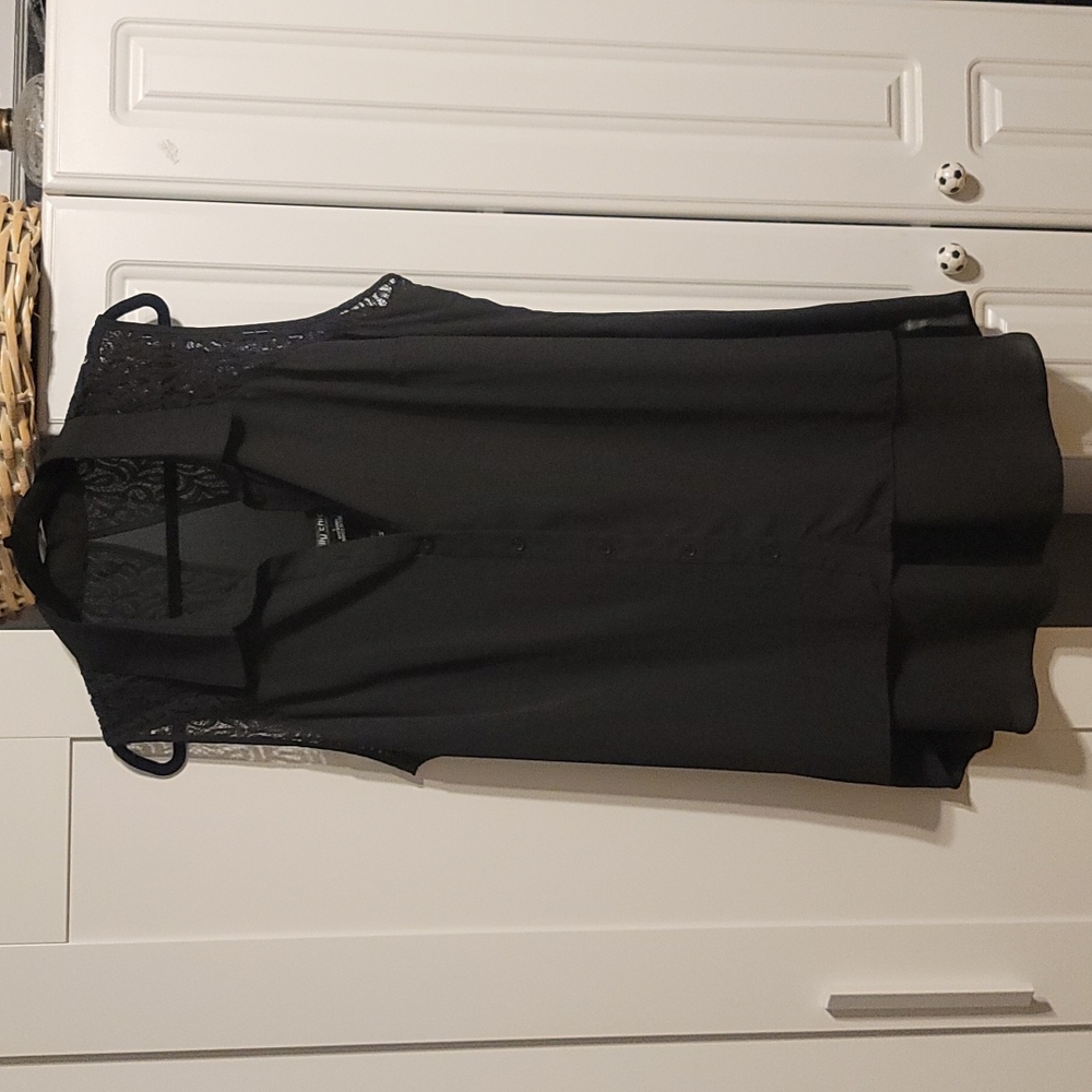 City Chic Women's Black Blouse High-Low Hem Lace Chiffon Sleeveless Size L/20w